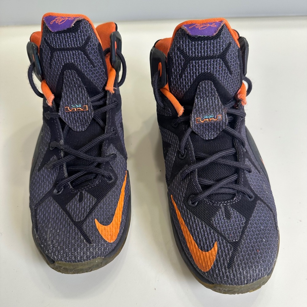 Nike LeBron 12 Instinct‎ Cave Purple Hyper Crimson 685181-500 Kids Size 6Y - Picture 2 of 8